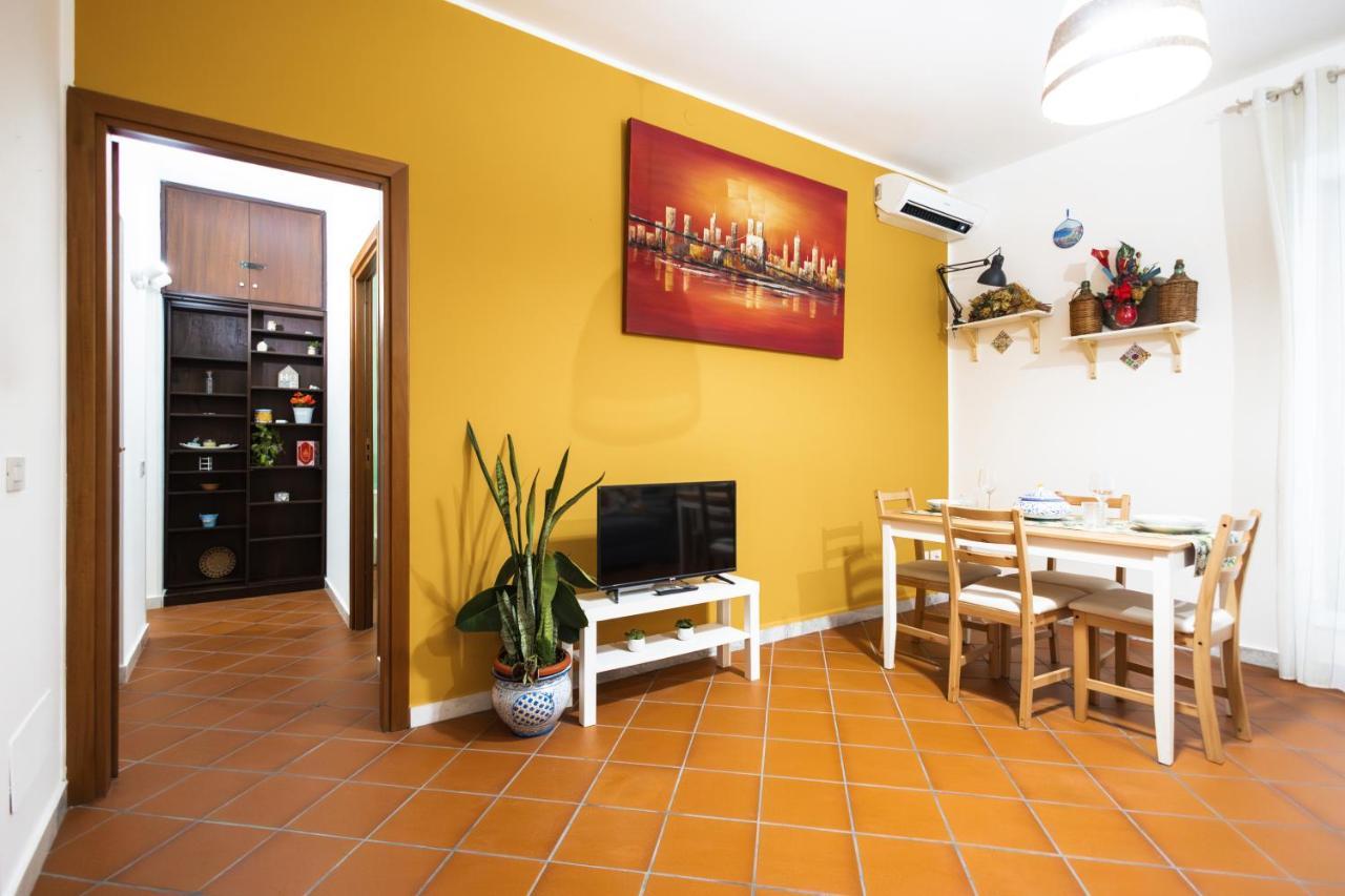 Ferienwohnung Ai Bottonai Casa 23 Palermo Exterior foto